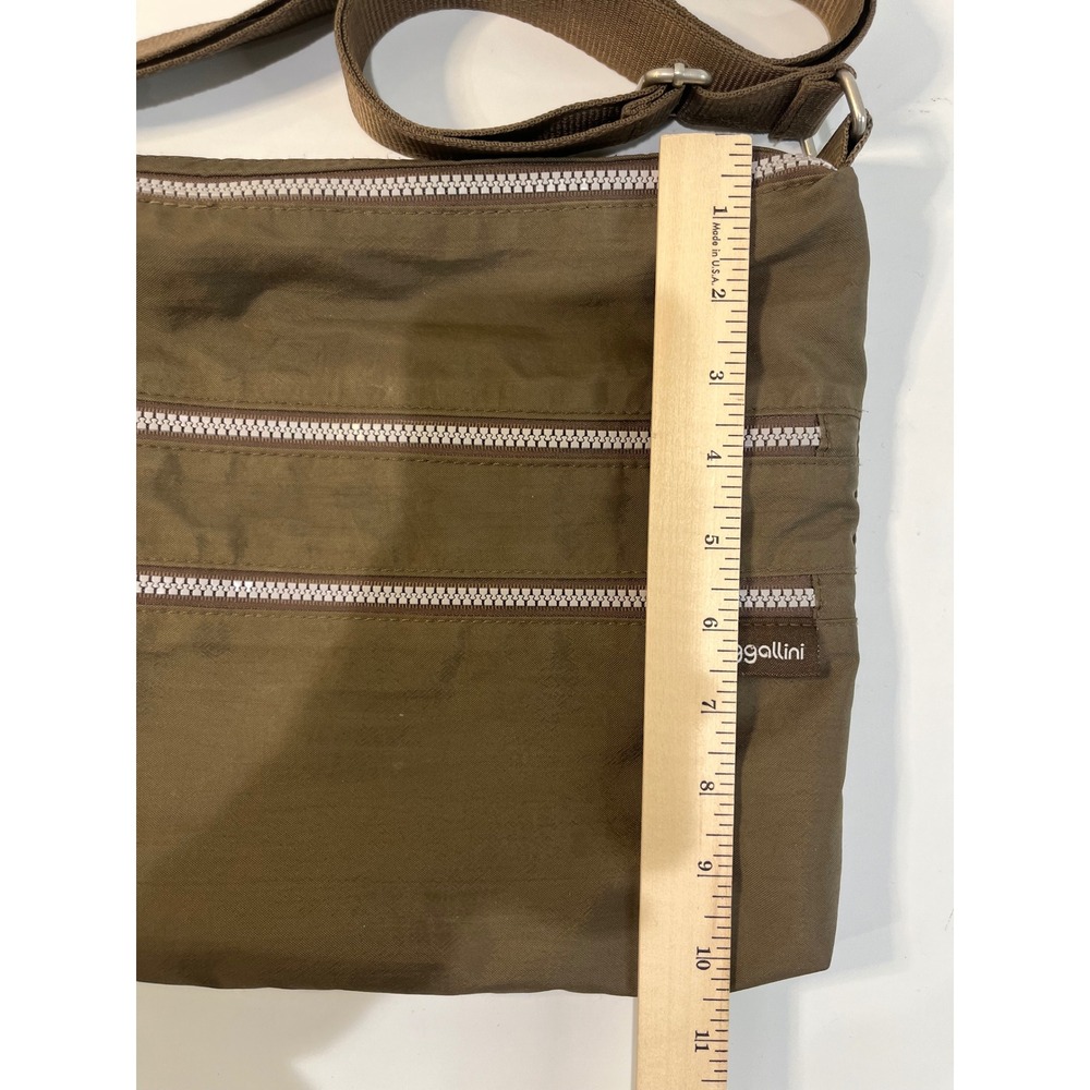 Baggallini Crossbody Bag Travel Purse Lightweight Shoulder Bag Olive Green - Picture 7 of 7